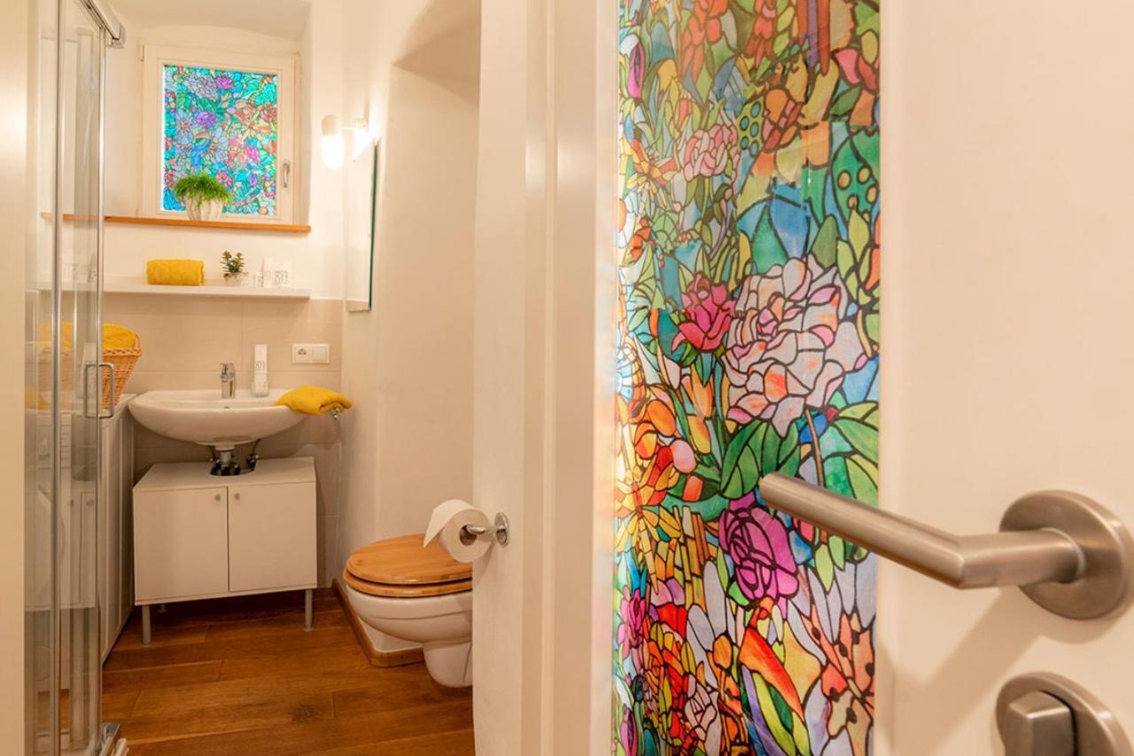 Roomerie Im Zentrum Sulzbach-Rosenberg Buitenkant foto